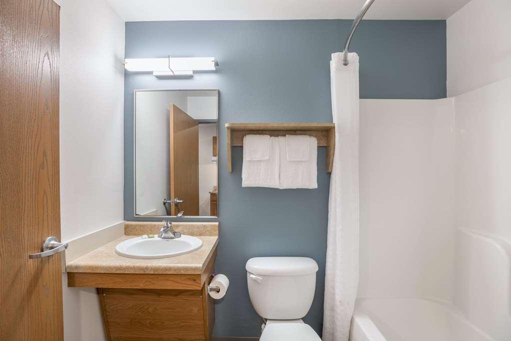 Extended Stay America Select Suites - Orlando - Sanford - Airport Exterior photo