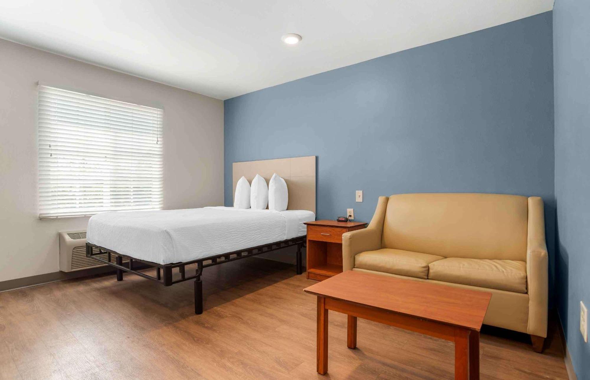 Extended Stay America Select Suites - Orlando - Sanford - Airport Exterior photo